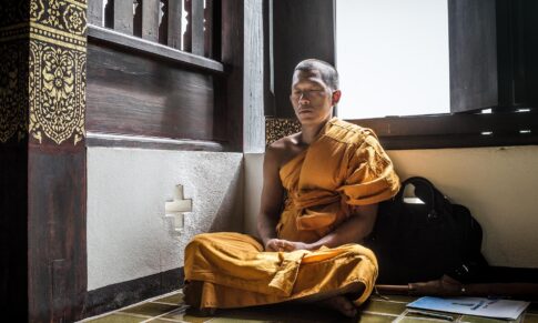 I 5 momenti della meditazione per la salute e alcuni metodi di base