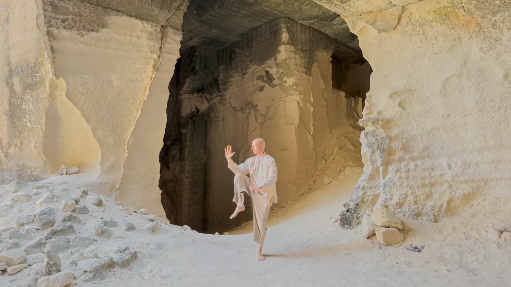 Qi Gong Tai Chi - Valerio Bellone Qi Gong Tai Chi - Valerio Bellone